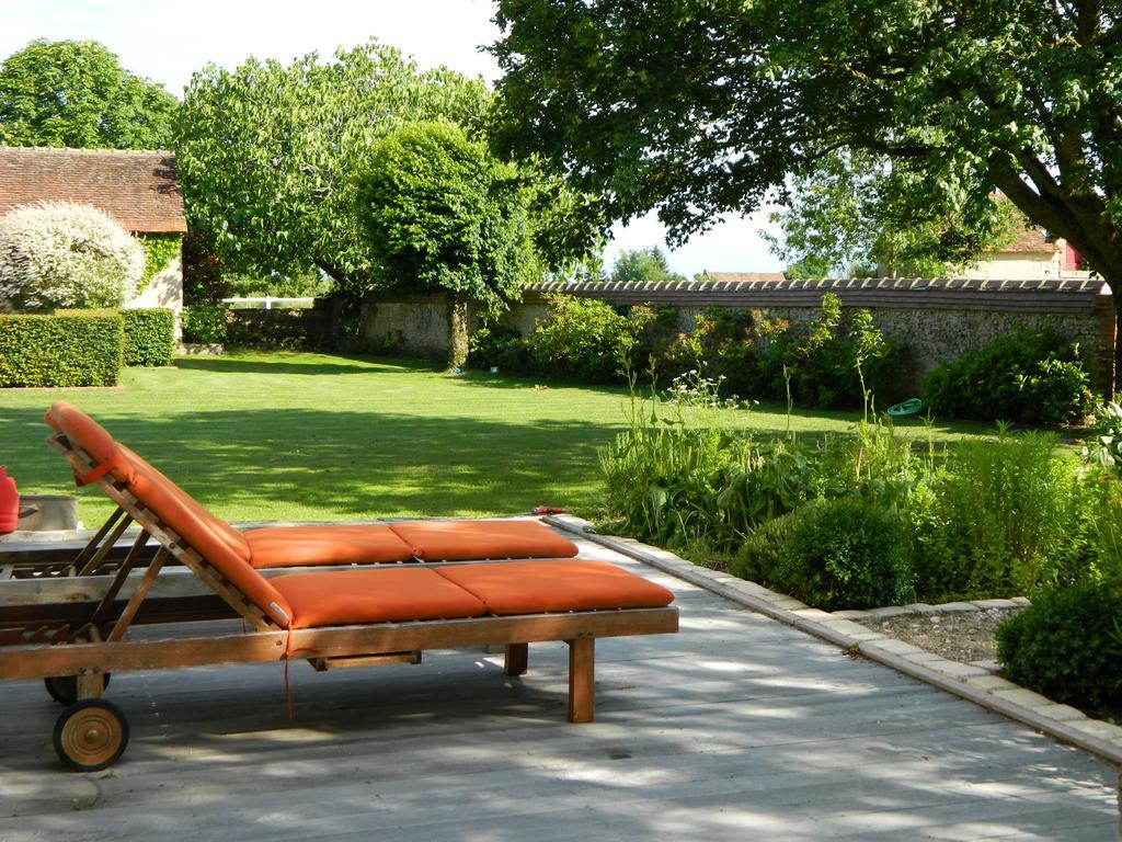 Bed and Breakfast Le Bout Du Monde à Villedieu-sur-Indre Extérieur photo