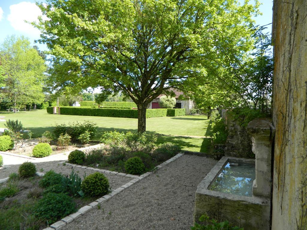 Bed and Breakfast Le Bout Du Monde à Villedieu-sur-Indre Extérieur photo