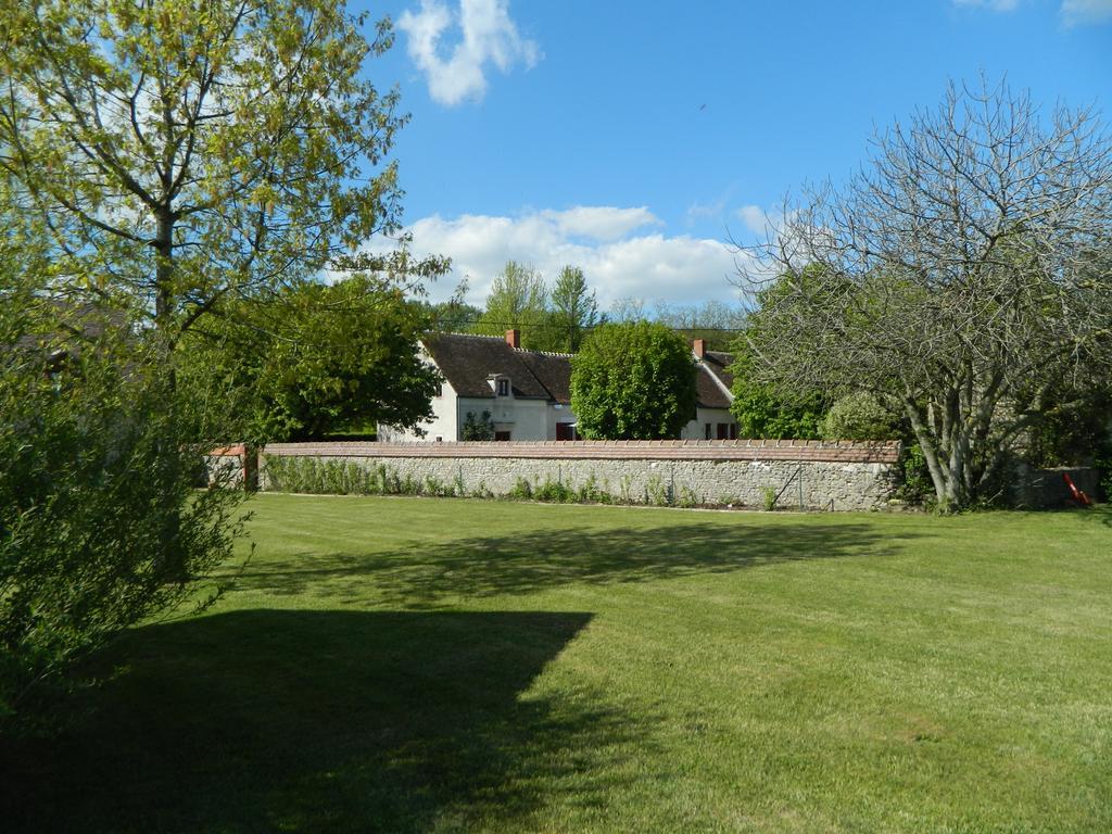 Bed and Breakfast Le Bout Du Monde à Villedieu-sur-Indre Extérieur photo